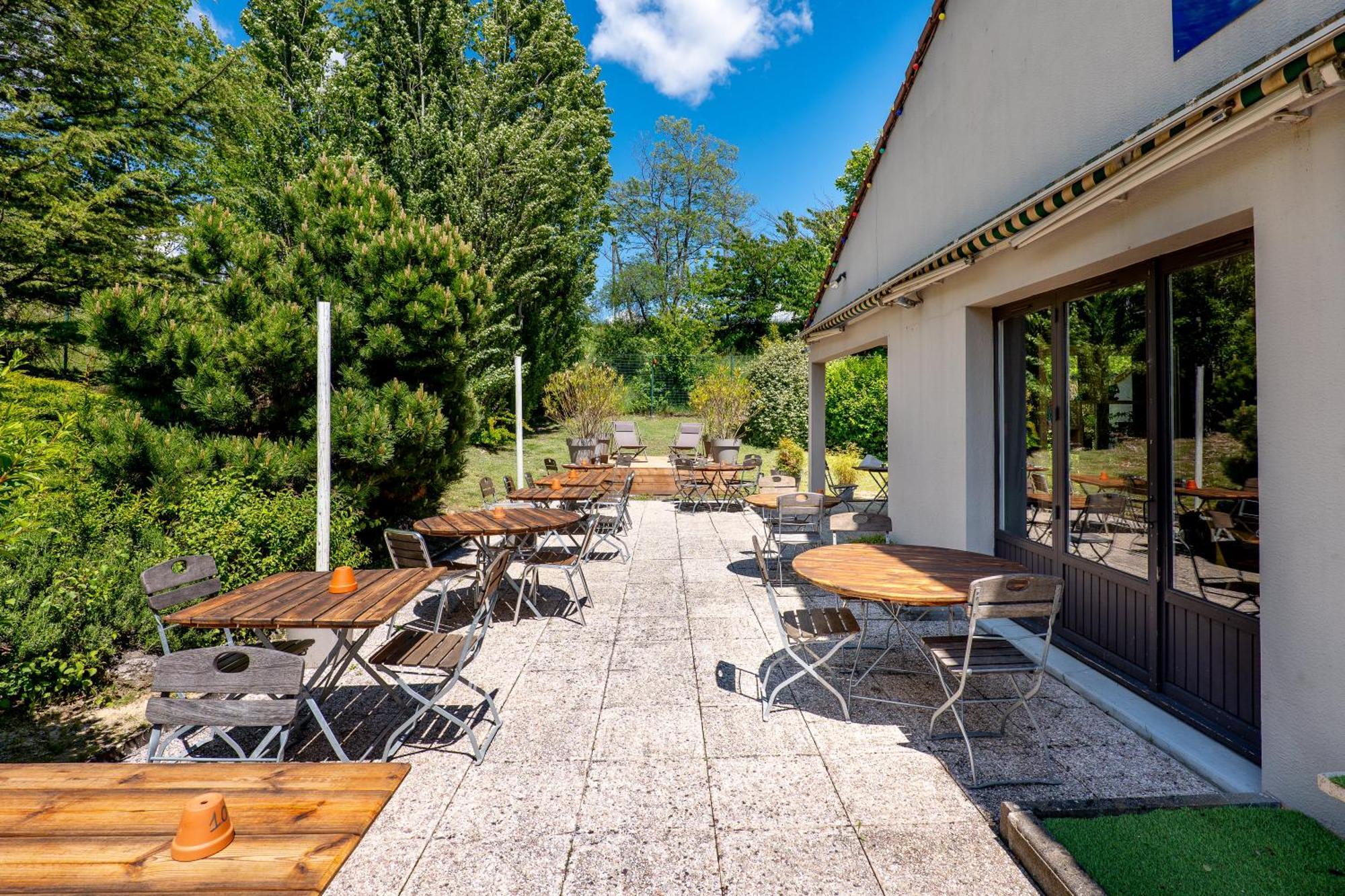 Kyriad Digne-Les-Bains Hotel Exterior photo